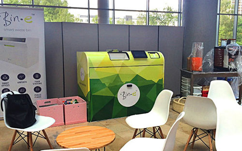 太聰明！人工智能垃圾桶能夠自動分類垃圾